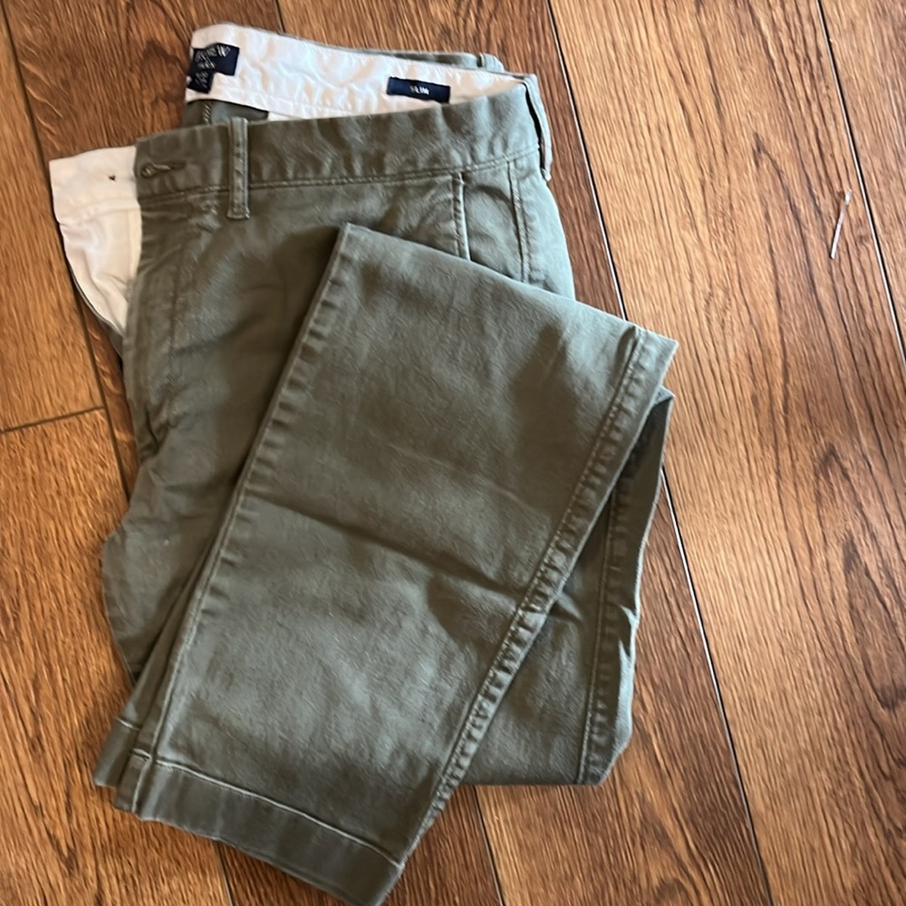 J Crew olive khaki slacks 33x34